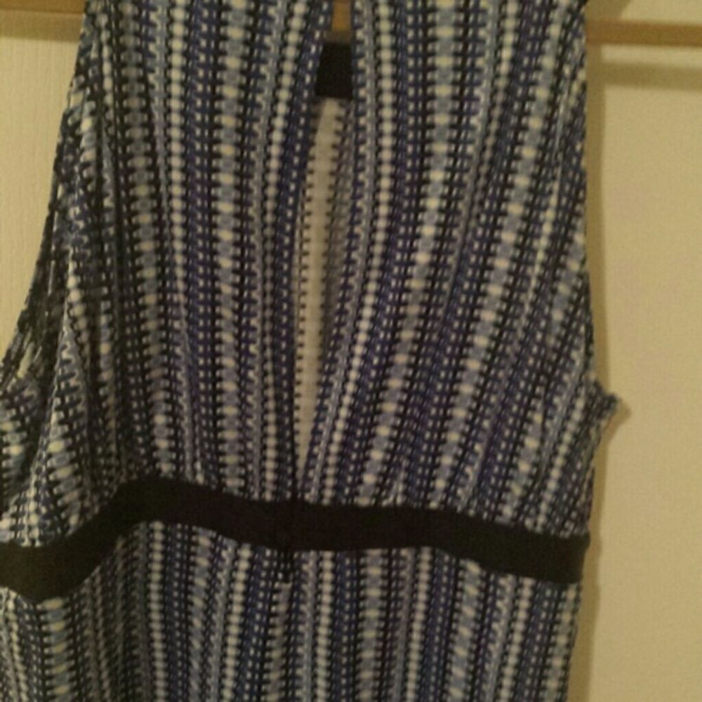 Blue and White Top - Picture 3 of 3